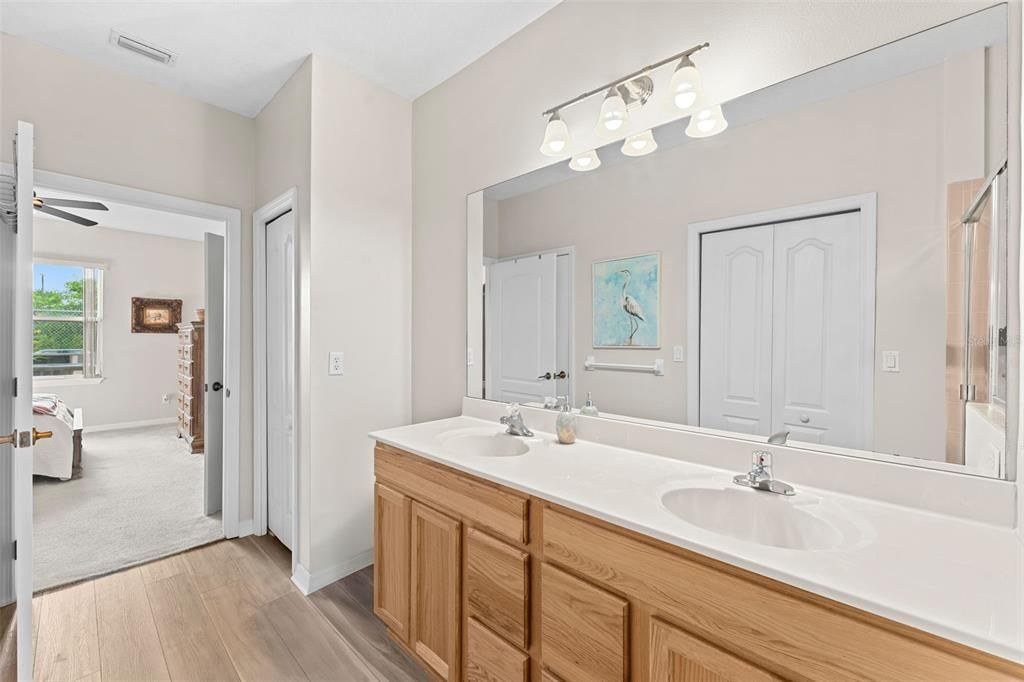 Active With Contract: $250,000 (3 beds, 2 baths, 15535 Square Feet)