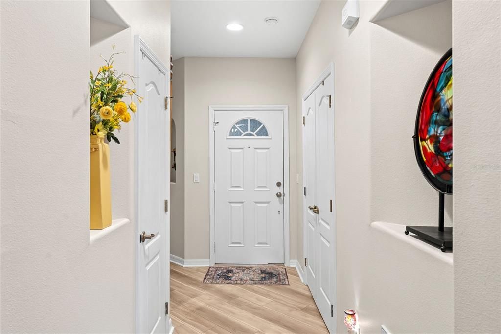 Active With Contract: $250,000 (3 beds, 2 baths, 15535 Square Feet)