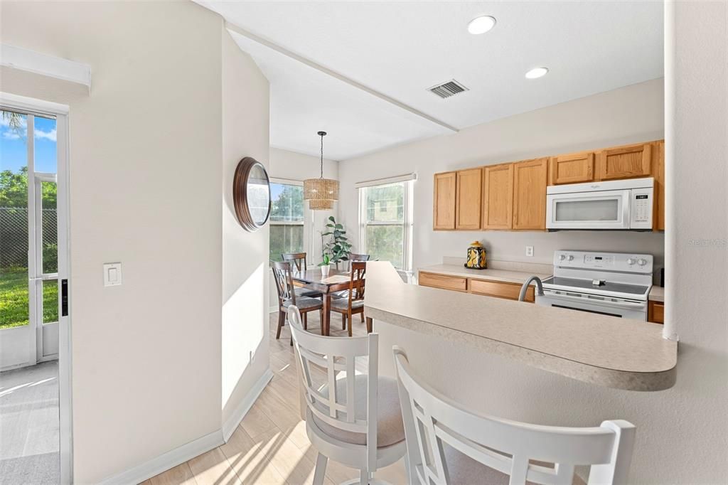 Active With Contract: $250,000 (3 beds, 2 baths, 15535 Square Feet)