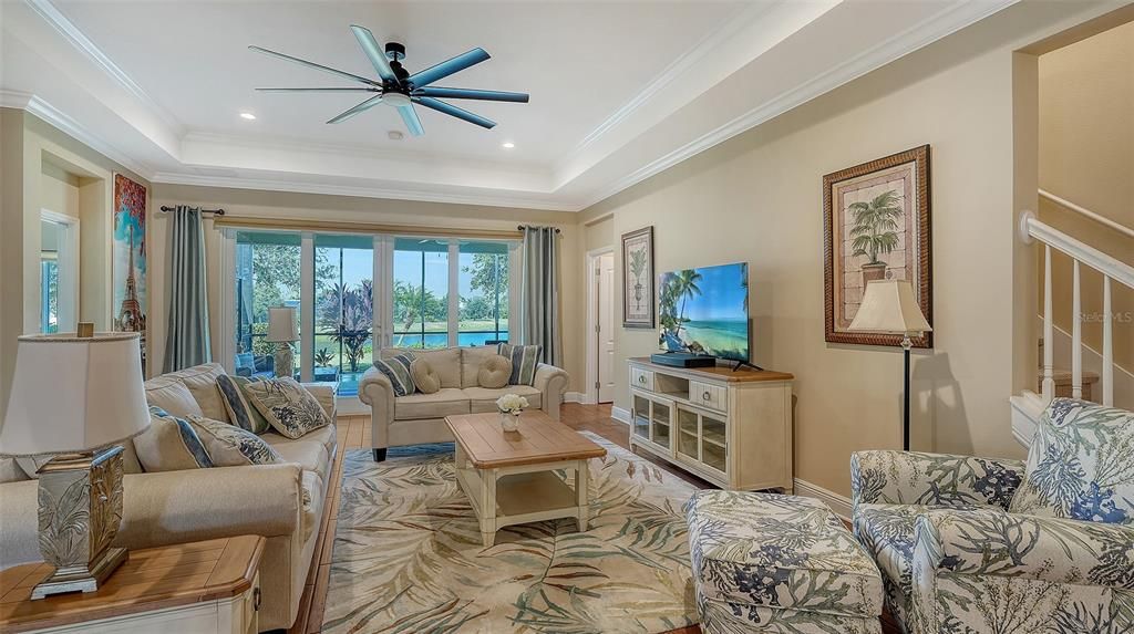 For Sale: $675,000 (4 beds, 3 baths, 3032 Square Feet)