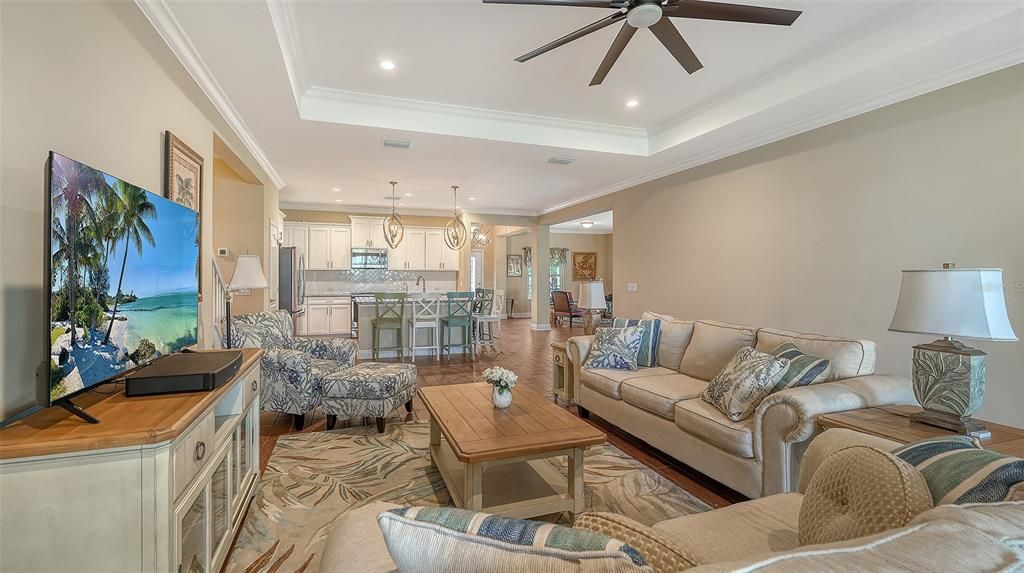 For Sale: $675,000 (4 beds, 3 baths, 3032 Square Feet)