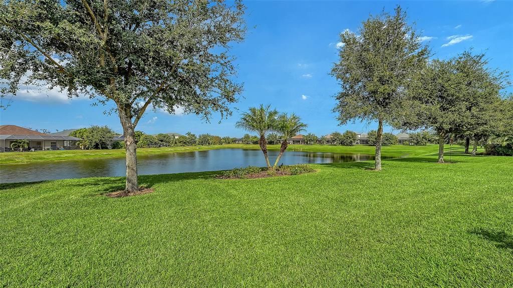 For Sale: $675,000 (4 beds, 3 baths, 3032 Square Feet)