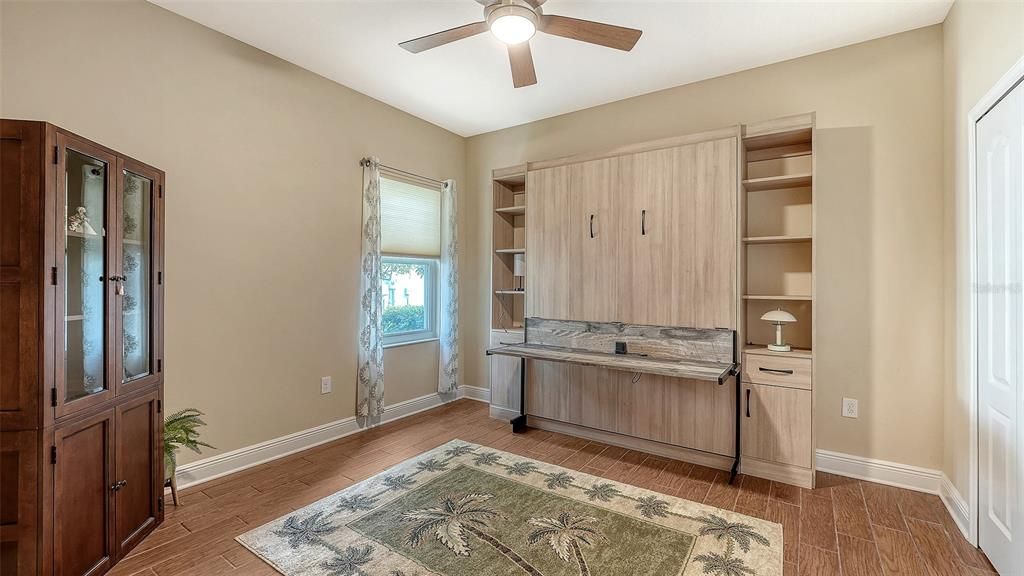 For Sale: $675,000 (4 beds, 3 baths, 3032 Square Feet)