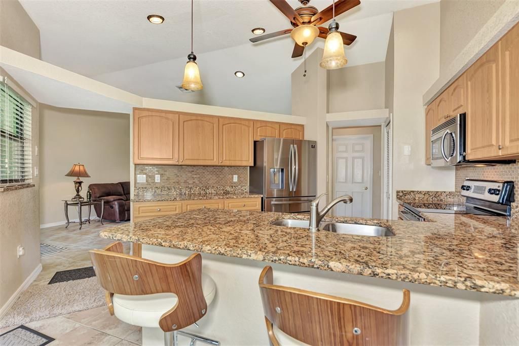 For Sale: $299,700 (3 beds, 2 baths, 1619 Square Feet)