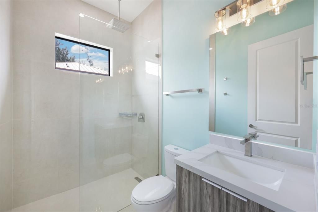 待售: $679,800 (3 贝兹, 2 浴室, 1924 平方英尺)