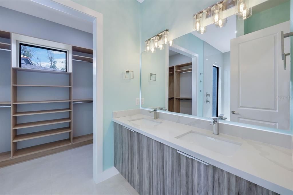 待售: $679,800 (3 贝兹, 2 浴室, 1924 平方英尺)