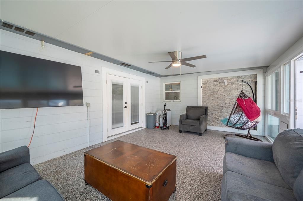 На продажу: $369,000 (3 спален, 2 ванн, 1491 Квадратных фут)