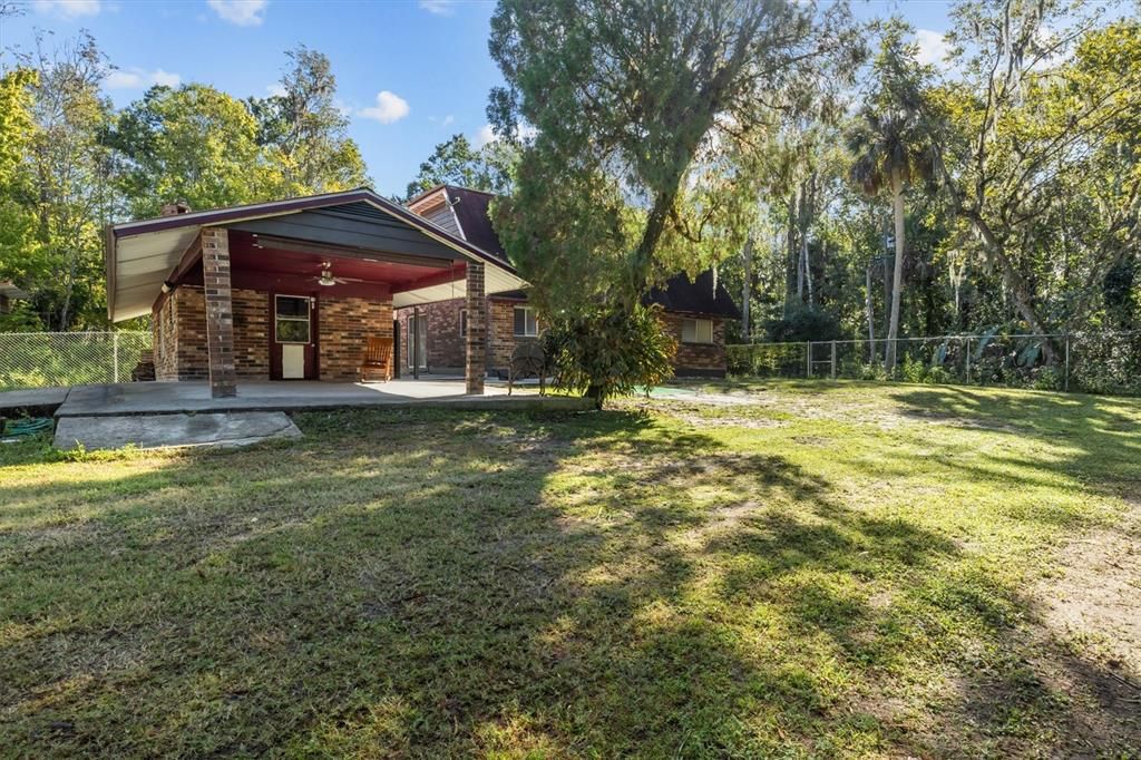 For Sale: $273,000 (3 beds, 2 baths, 1440 Square Feet)