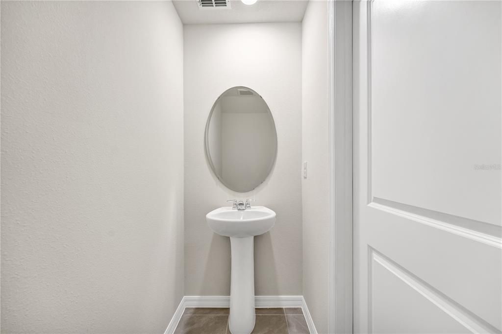 В аренду: $1,950 (3 спален, 2 ванн, 1551 Квадратных фут)