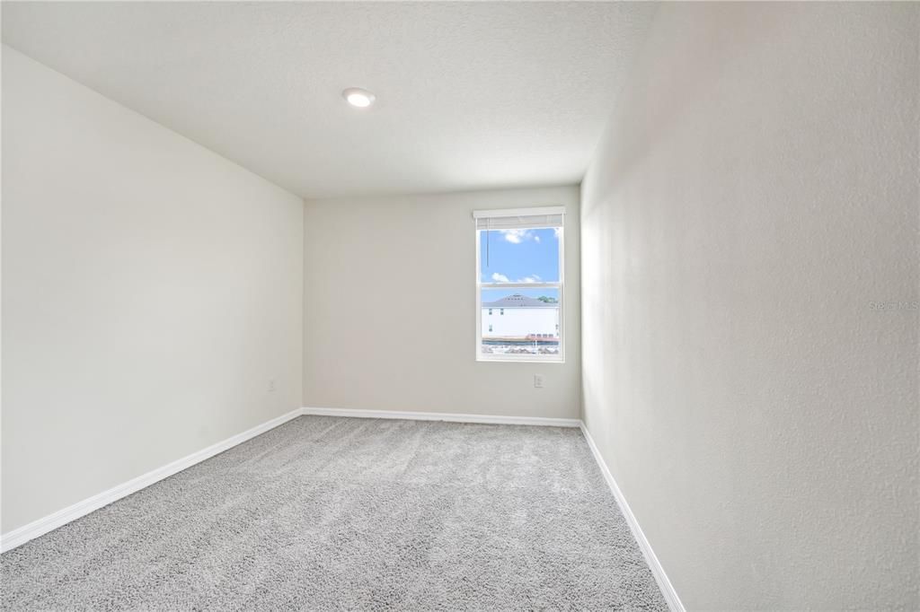 В аренду: $1,950 (3 спален, 2 ванн, 1551 Квадратных фут)