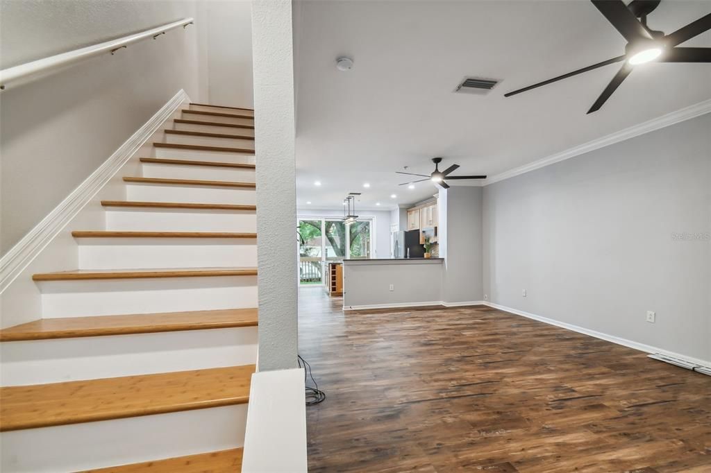 For Rent: $3,850 (3 beds, 2 baths, 1844 Square Feet)