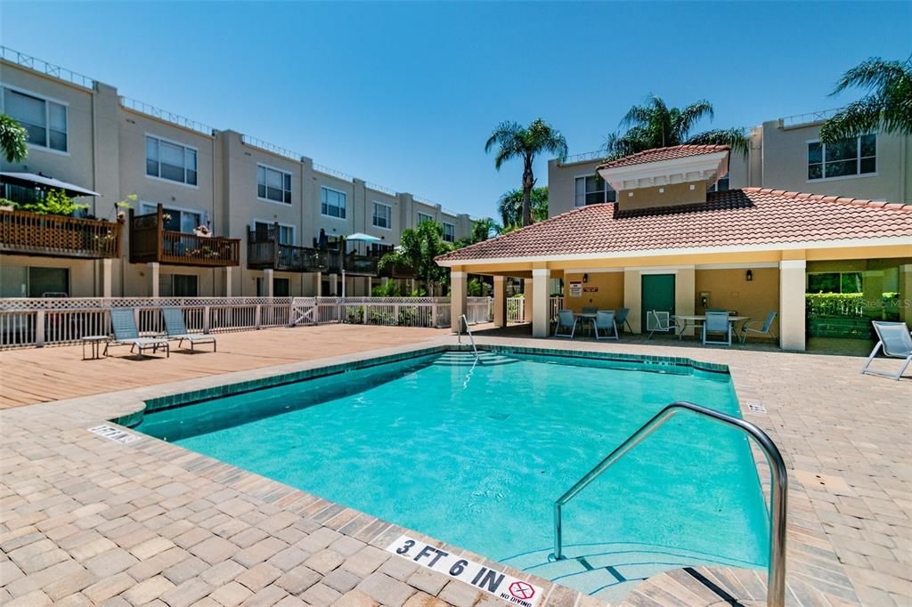 For Rent: $3,850 (3 beds, 2 baths, 1844 Square Feet)