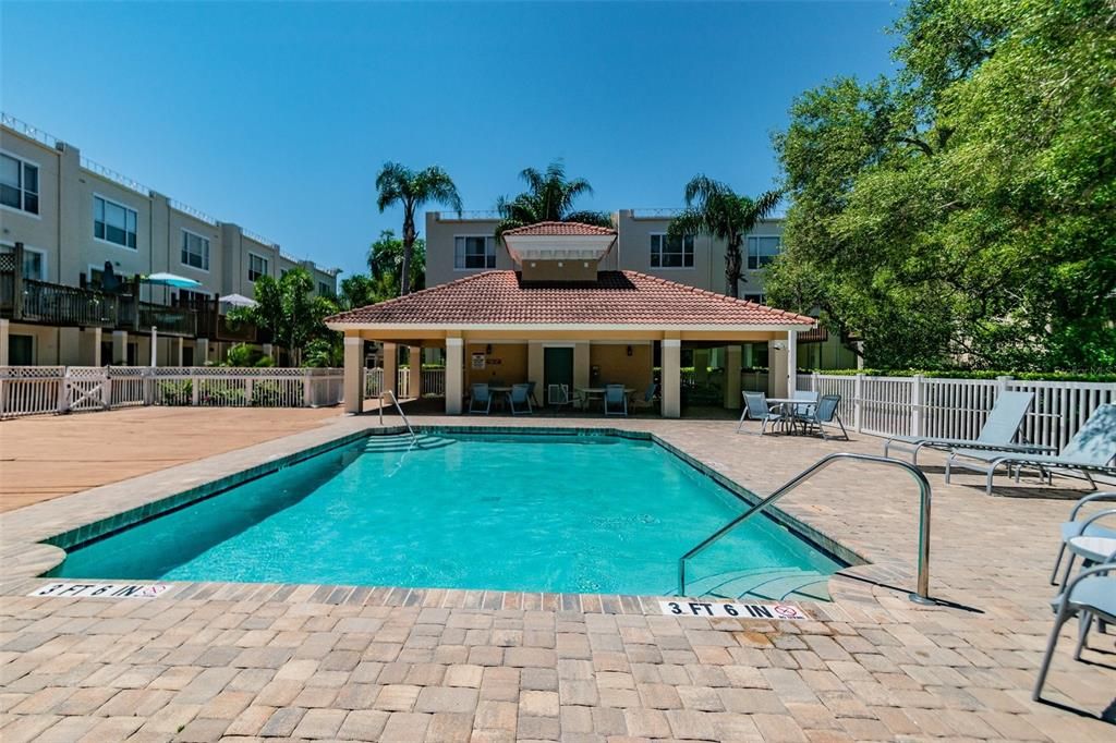 For Rent: $3,850 (3 beds, 2 baths, 1844 Square Feet)