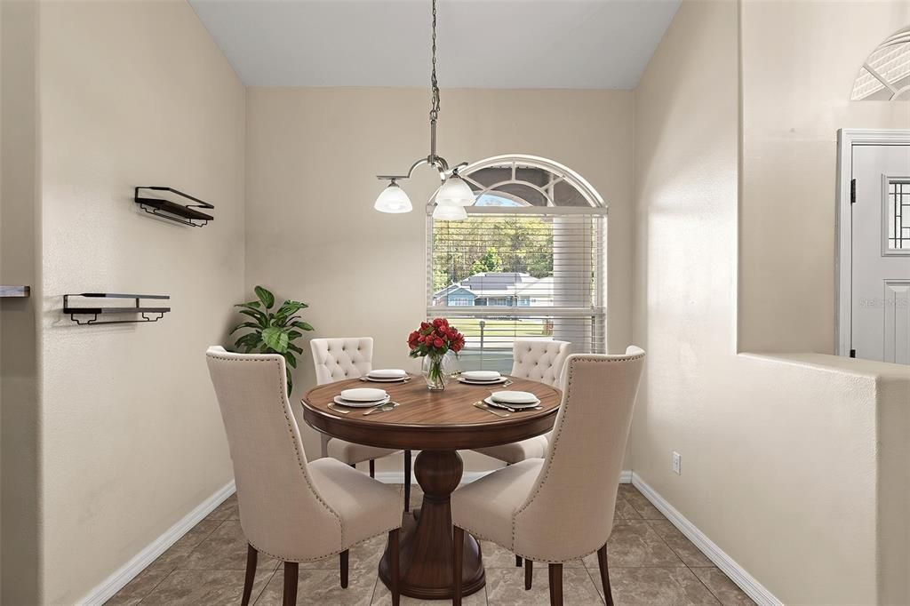 Под контрактом: $370,000 (3 спален, 2 ванн, 1499 Квадратных фут)