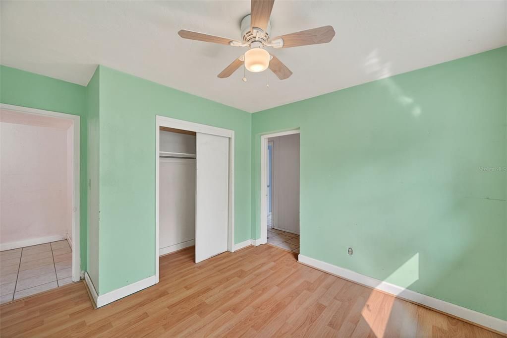 For Sale: $299,999 (4 beds, 2 baths, 1805 Square Feet)