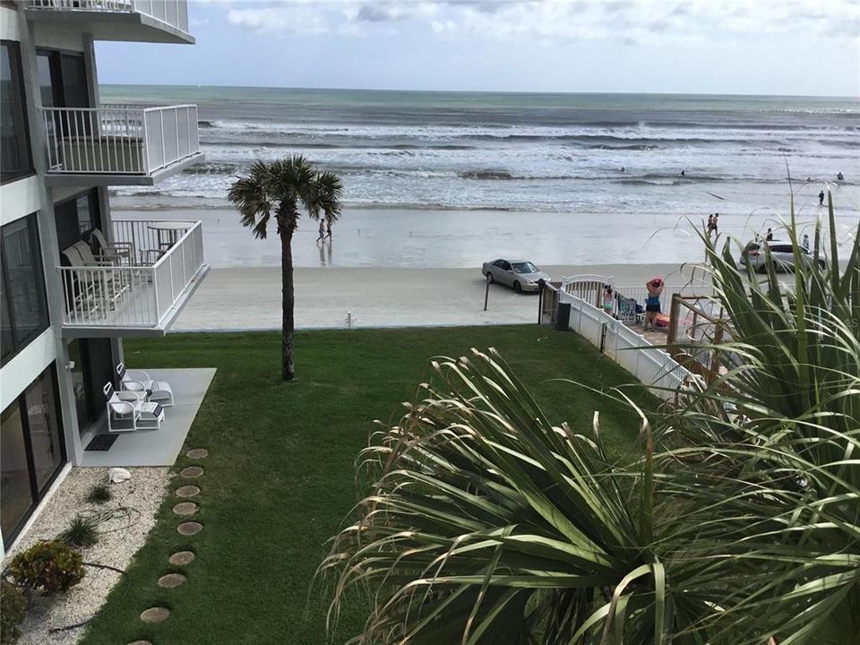 For Rent: $4,500 (2 beds, 2 baths, 1080 Square Feet)