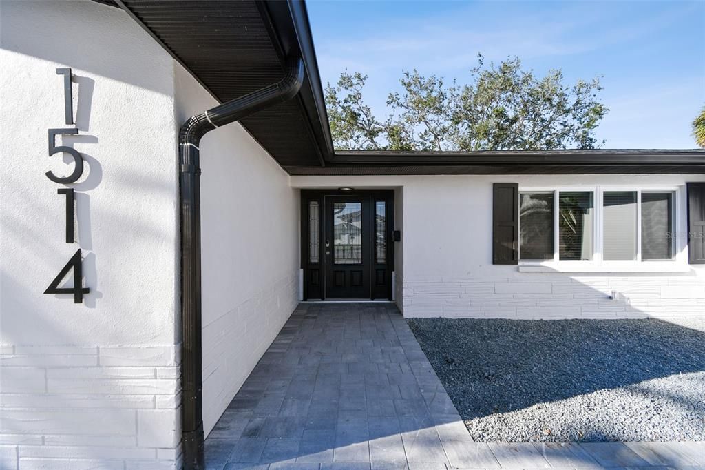 待售: $1,850,000 (3 贝兹, 2 浴室, 2298 平方英尺)