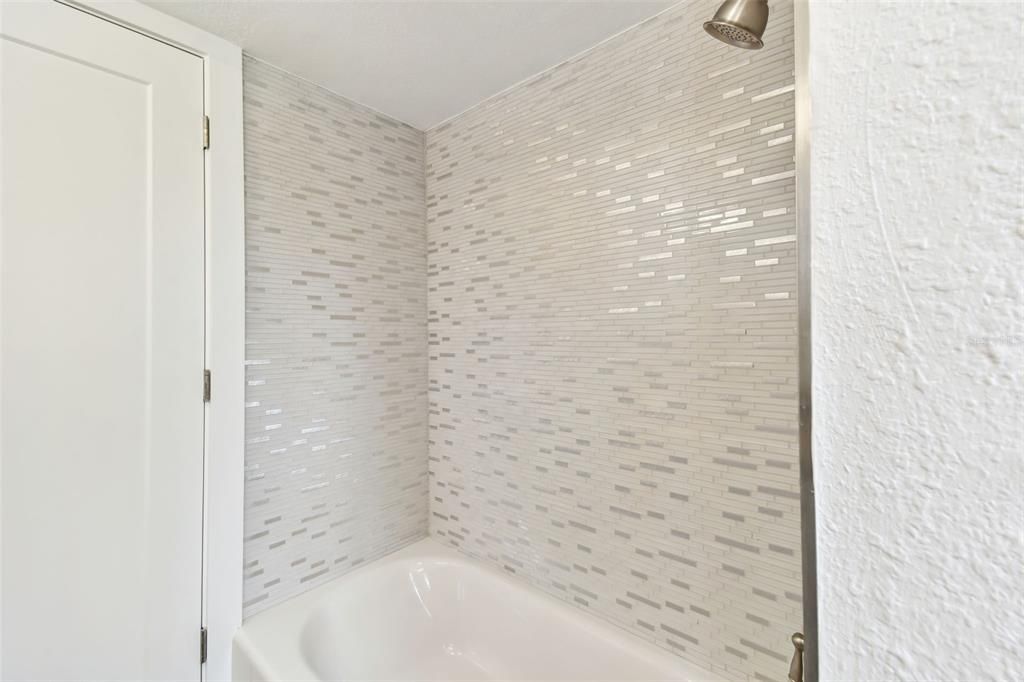 待售: $1,850,000 (3 贝兹, 2 浴室, 2298 平方英尺)