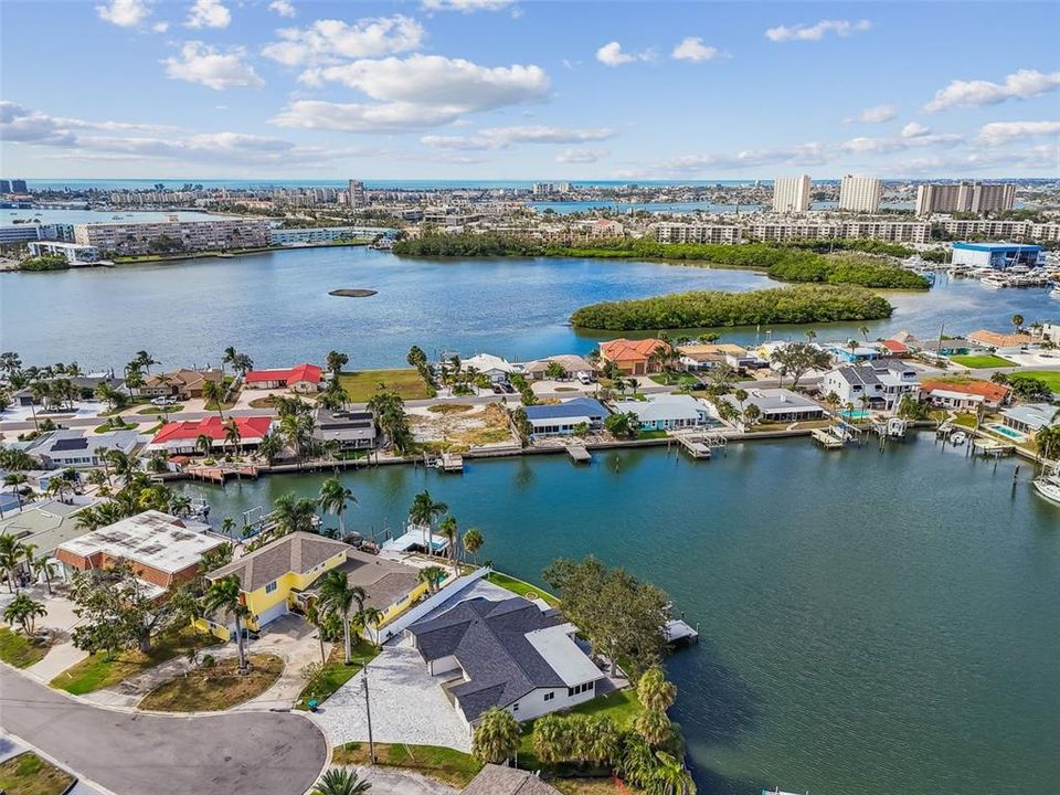 待售: $1,850,000 (3 贝兹, 2 浴室, 2298 平方英尺)