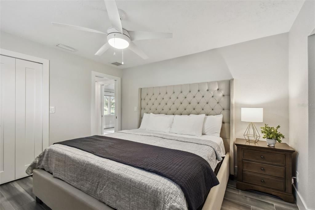 待售: $1,850,000 (3 贝兹, 2 浴室, 2298 平方英尺)