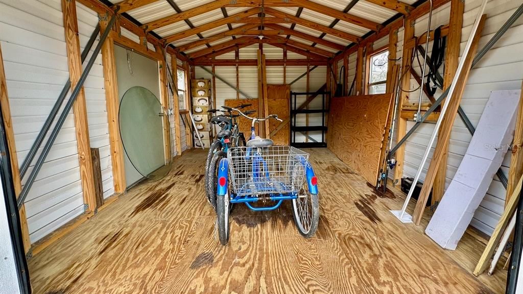 Activo con contrato: $219,000 (3 camas, 2 baños, 1756 Pies cuadrados)