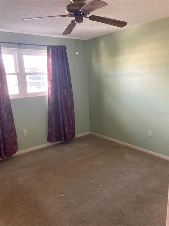 For Rent: $1,800 (2 beds, 1 baths, 1140 Square Feet)