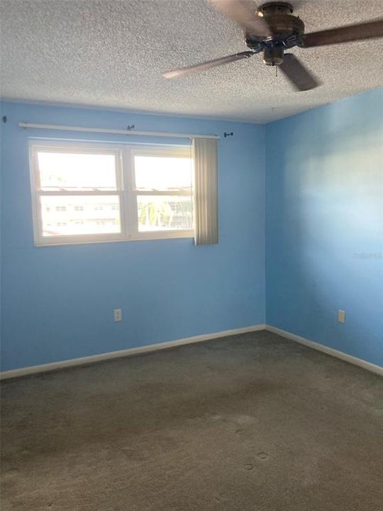 For Rent: $1,800 (2 beds, 1 baths, 1140 Square Feet)