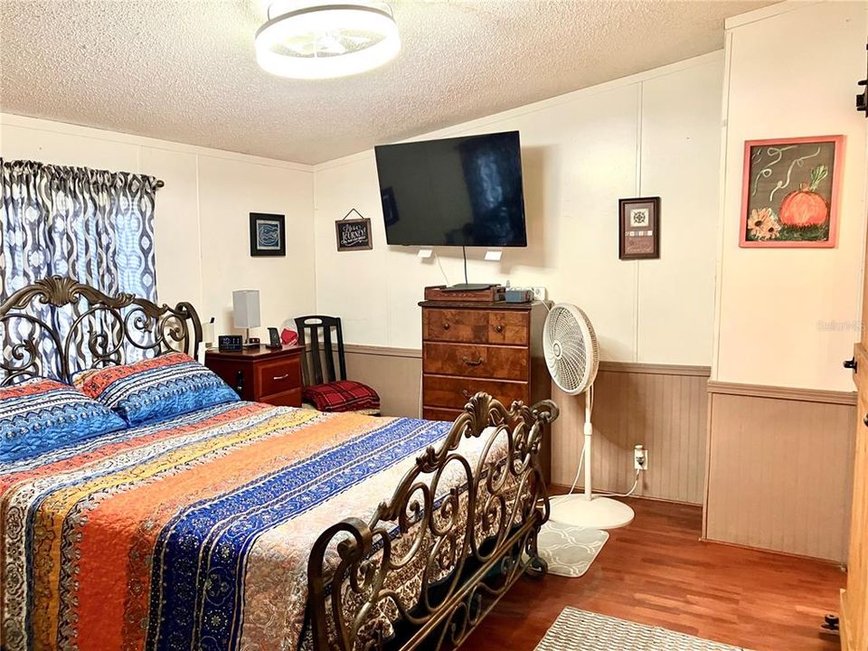 En Venta: $279,000 (3 camas, 2 baños, 1140 Pies cuadrados)