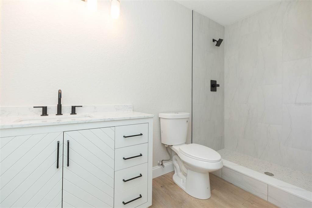 For Sale: $499,500 (4 beds, 2 baths, 1820 Square Feet)