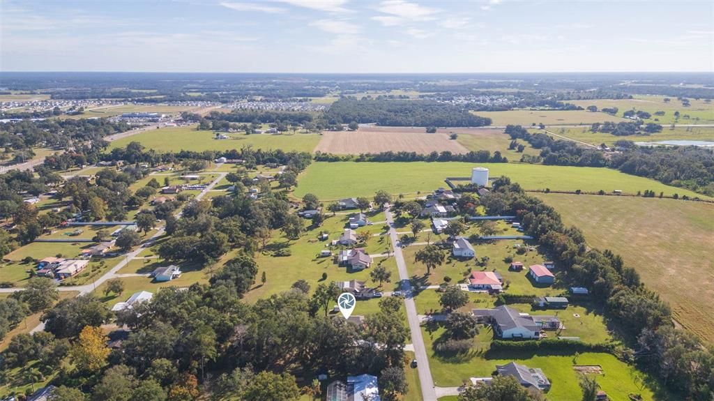 For Sale: $499,500 (4 beds, 2 baths, 1820 Square Feet)