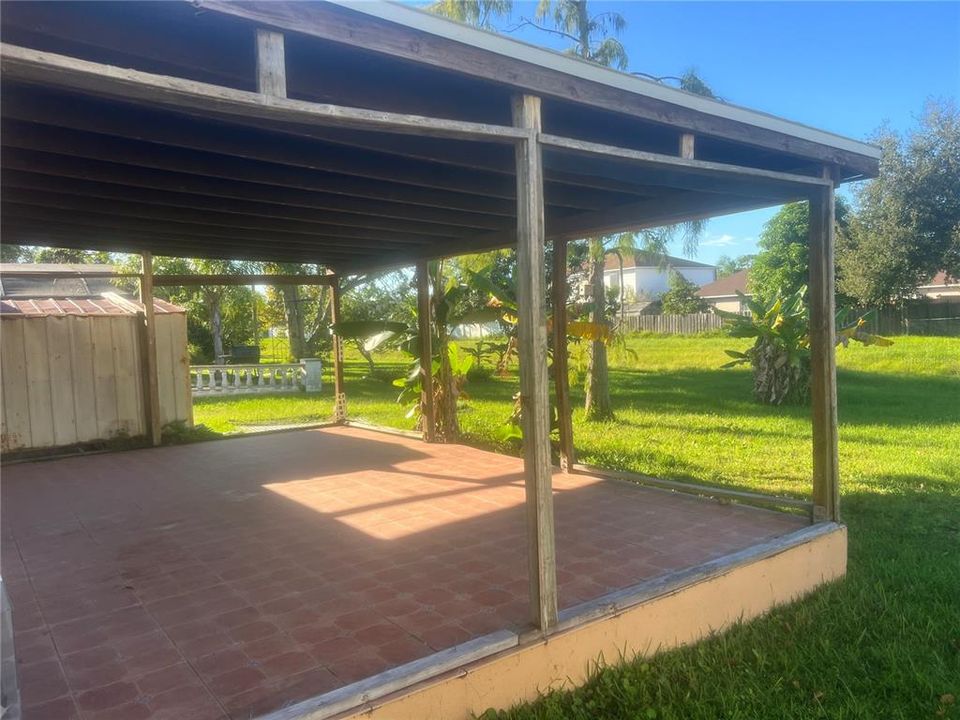 For Sale: $250,000 (3 beds, 2 baths, 1192 Square Feet)