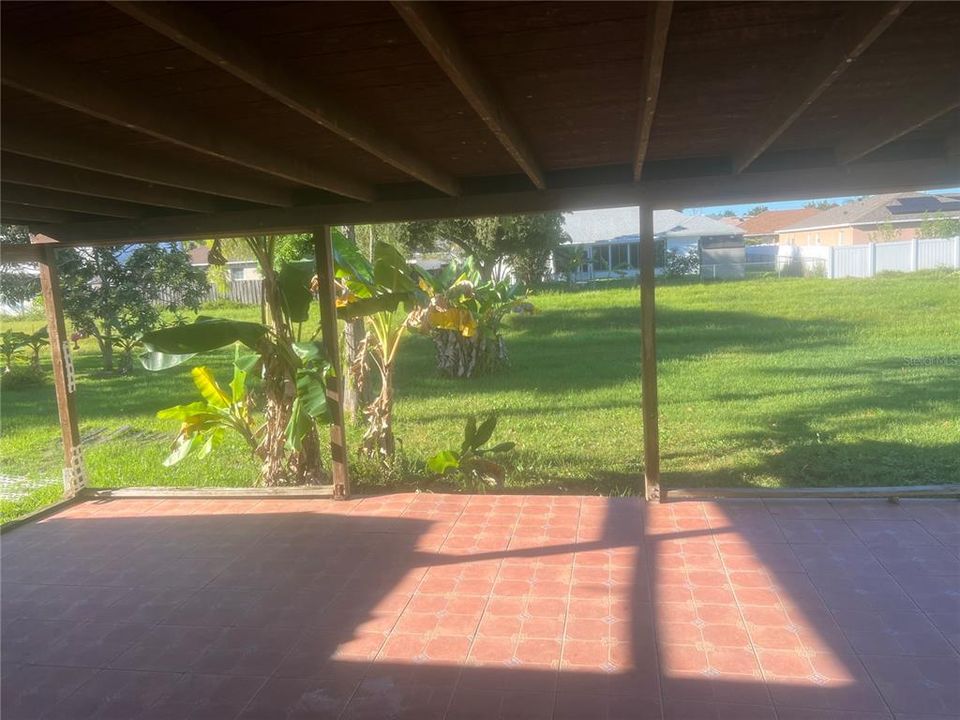 For Sale: $250,000 (3 beds, 2 baths, 1192 Square Feet)