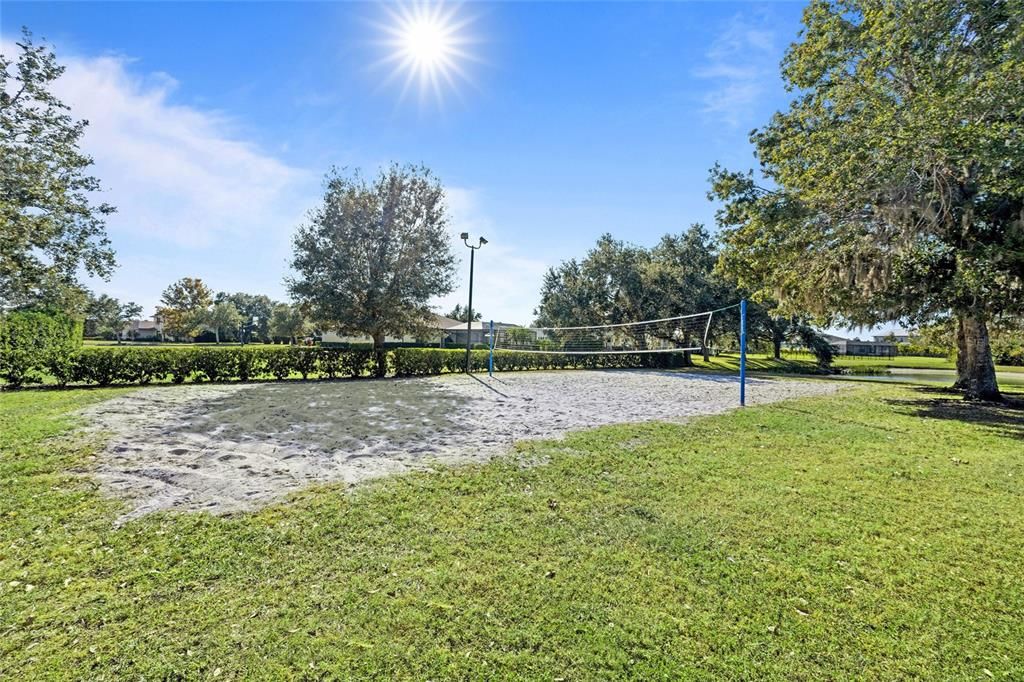 En Venta: $700,000 (4 camas, 3 baños, 2692 Pies cuadrados)