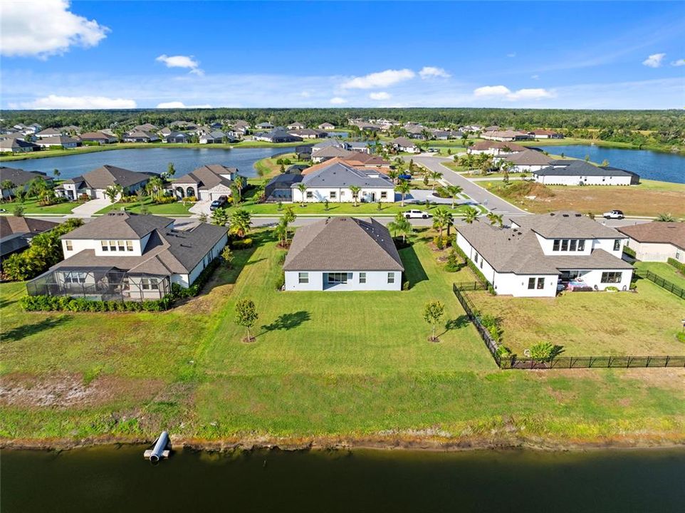 En Venta: $700,000 (4 camas, 3 baños, 2692 Pies cuadrados)