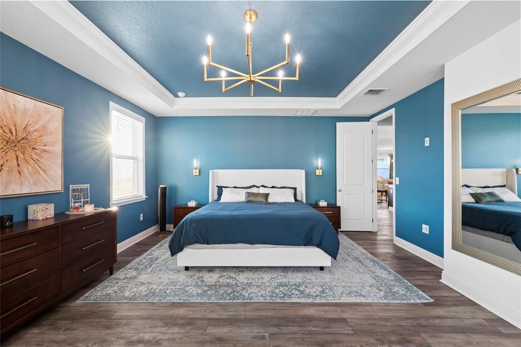 En Venta: $700,000 (4 camas, 3 baños, 2692 Pies cuadrados)