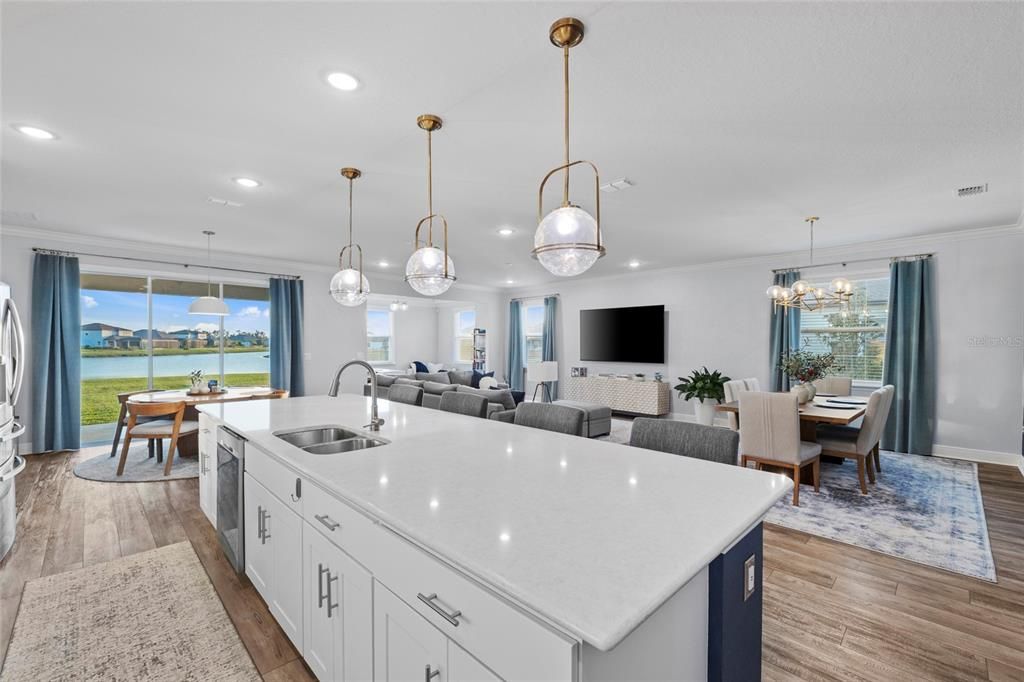 En Venta: $700,000 (4 camas, 3 baños, 2692 Pies cuadrados)