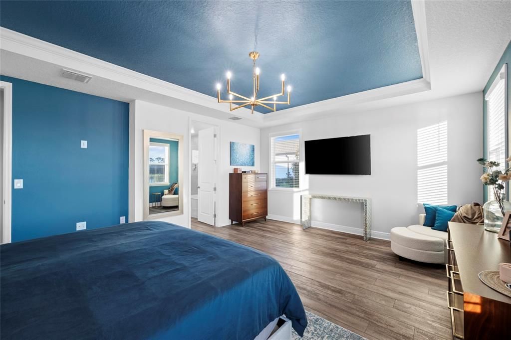 En Venta: $700,000 (4 camas, 3 baños, 2692 Pies cuadrados)