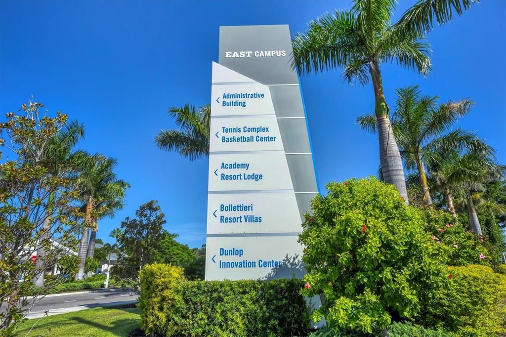 For Rent: $3,600 (2 beds, 2 baths, 1117 Square Feet)