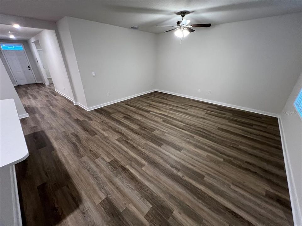 For Rent: $2,199 (3 beds, 2 baths, 1672 Square Feet)