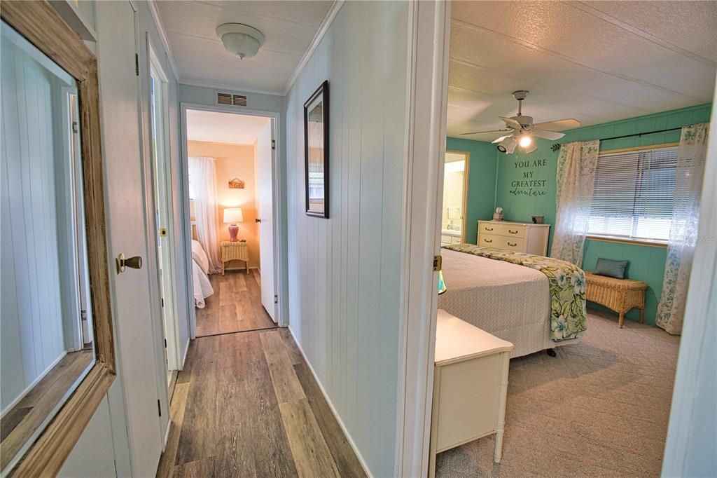 For Sale: $160,000 (2 beds, 2 baths, 928 Square Feet)