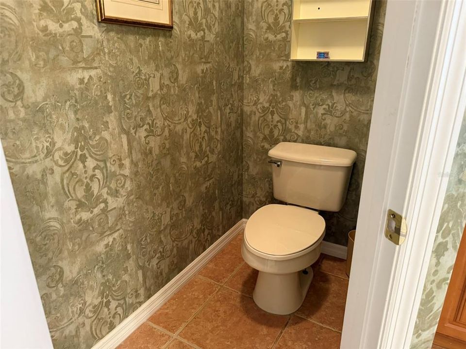 For Sale: $1,099,000 (5 beds, 4 baths, 3589 Square Feet)