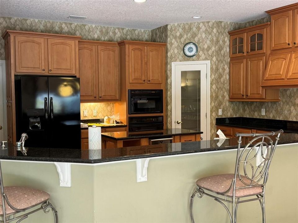 For Sale: $1,099,000 (5 beds, 4 baths, 3589 Square Feet)