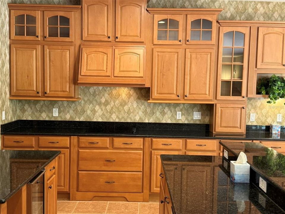 For Sale: $1,099,000 (5 beds, 4 baths, 3589 Square Feet)