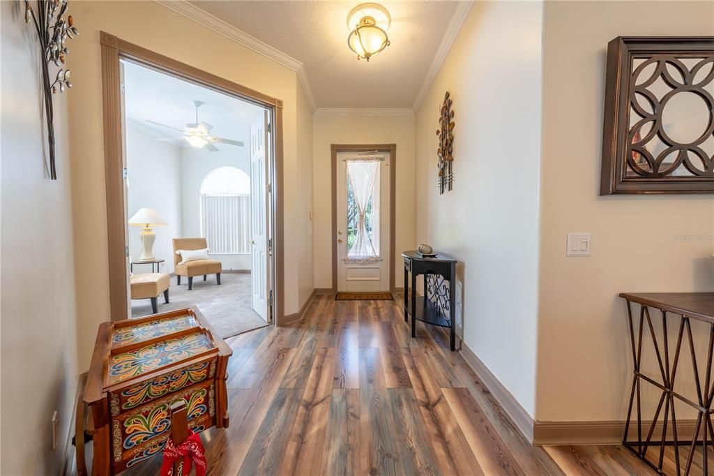 待售: $685,000 (3 贝兹, 2 浴室, 2005 平方英尺)