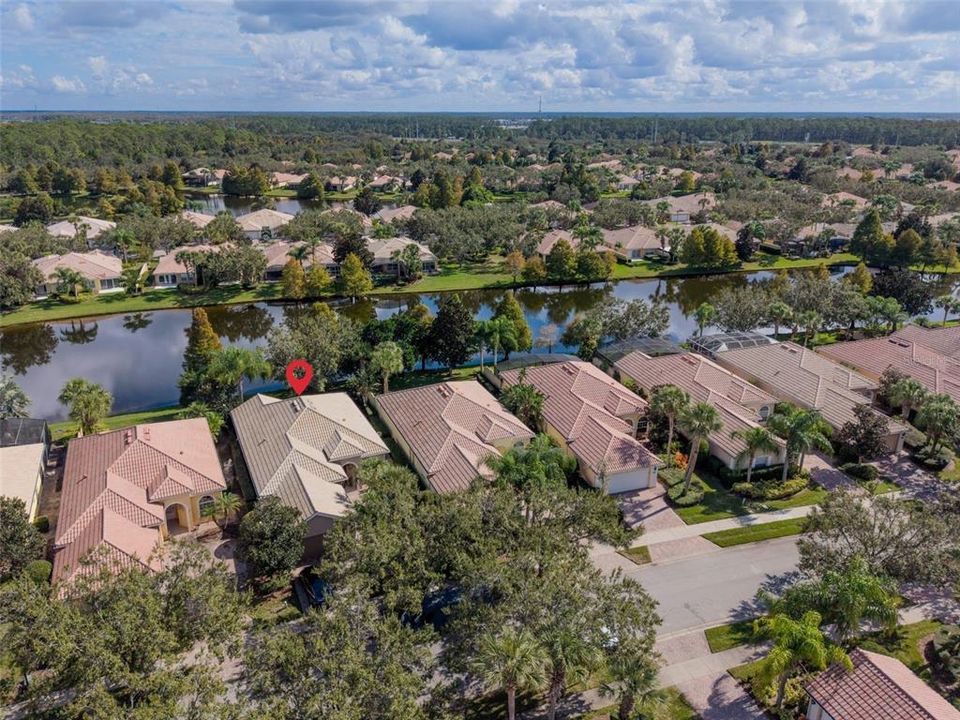 待售: $685,000 (3 贝兹, 2 浴室, 2005 平方英尺)