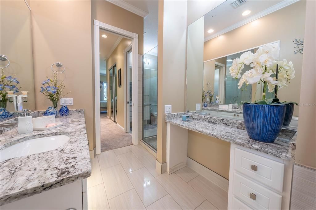 待售: $685,000 (3 贝兹, 2 浴室, 2005 平方英尺)