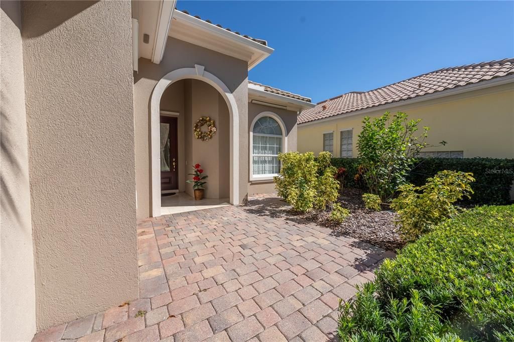 待售: $685,000 (3 贝兹, 2 浴室, 2005 平方英尺)