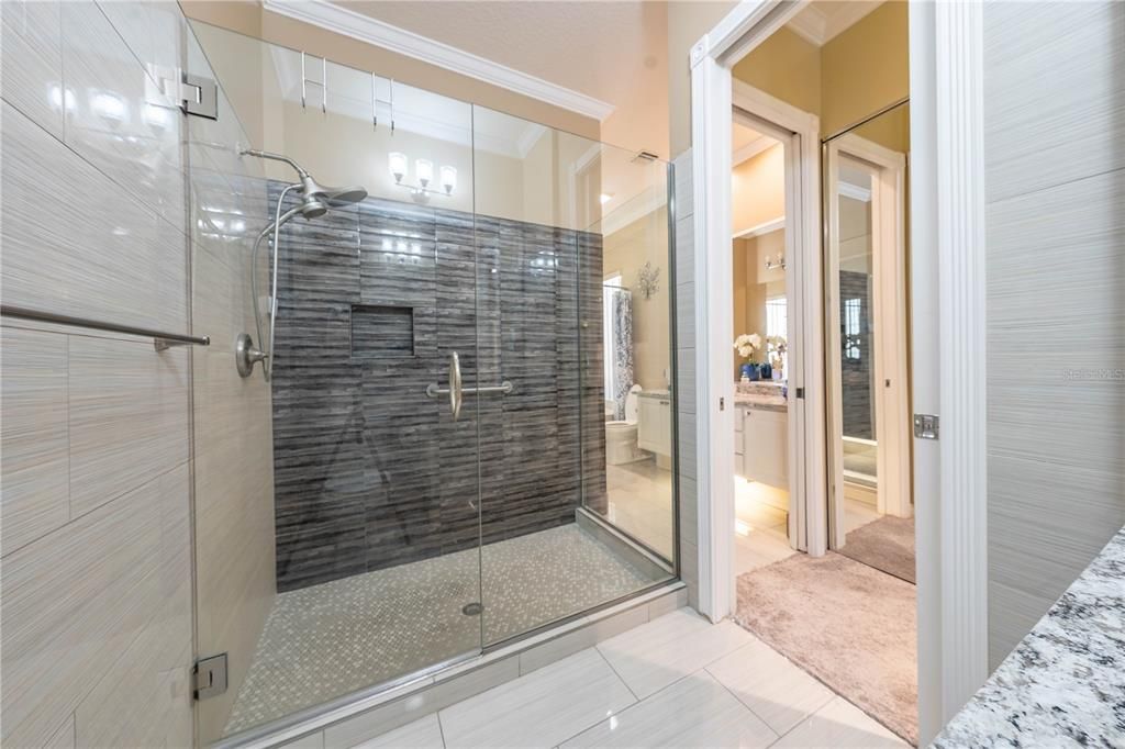 待售: $685,000 (3 贝兹, 2 浴室, 2005 平方英尺)