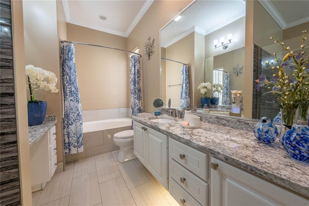 待售: $685,000 (3 贝兹, 2 浴室, 2005 平方英尺)