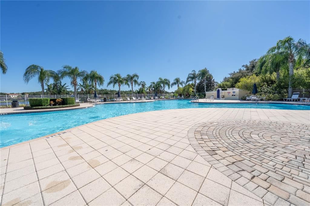 待售: $685,000 (3 贝兹, 2 浴室, 2005 平方英尺)